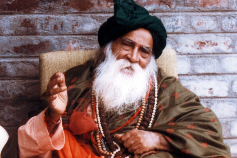 Glory To Guru